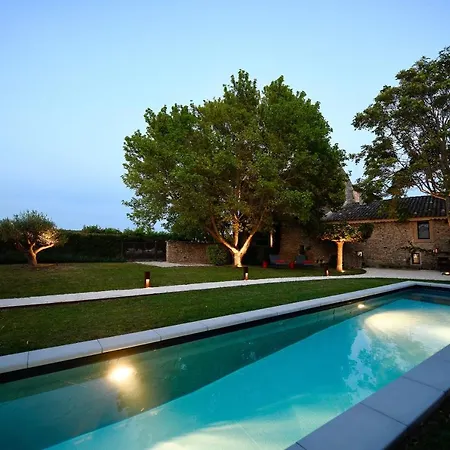 Provence Km28 Bed & Breakfast *