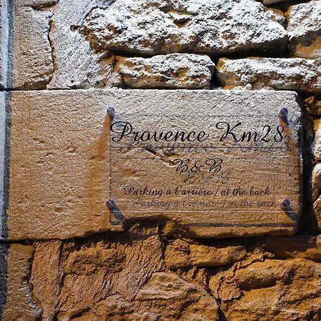 Bed & Breakfast Provence Km28 Gordes