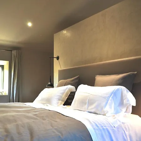Provence Km28 Bed & Breakfast Gordes